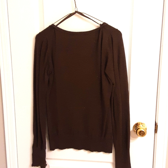 V-neck brown sweater - Picture 2 of 2